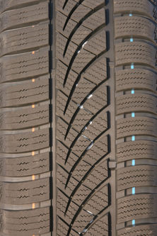 Hankook Optimo 4S.
