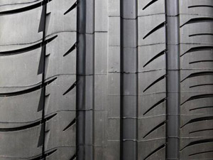 Michelin Pilot Sport 2 R01