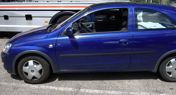 Краденую машину использовали для перевозки краденых зимних шин.