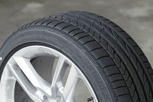 Bridgestone Potenza RE050A
