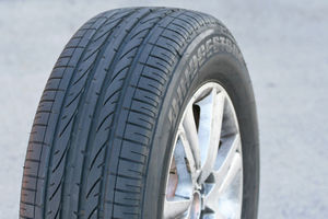Bridgestone Dueler H/P Sport