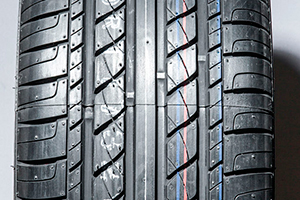 GT Radial Champiro VP1