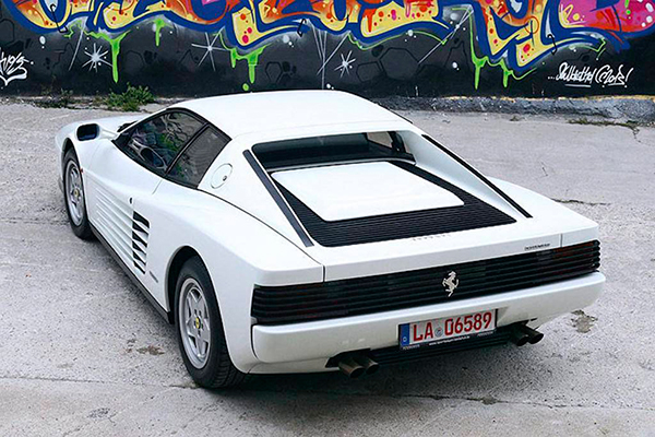 Ferrari Testarossa F 512 M