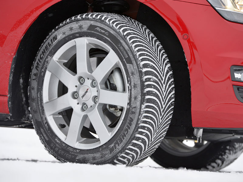 Michelin Alpin 5