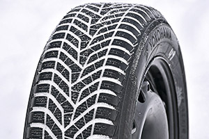 Yokohama W.drive V905