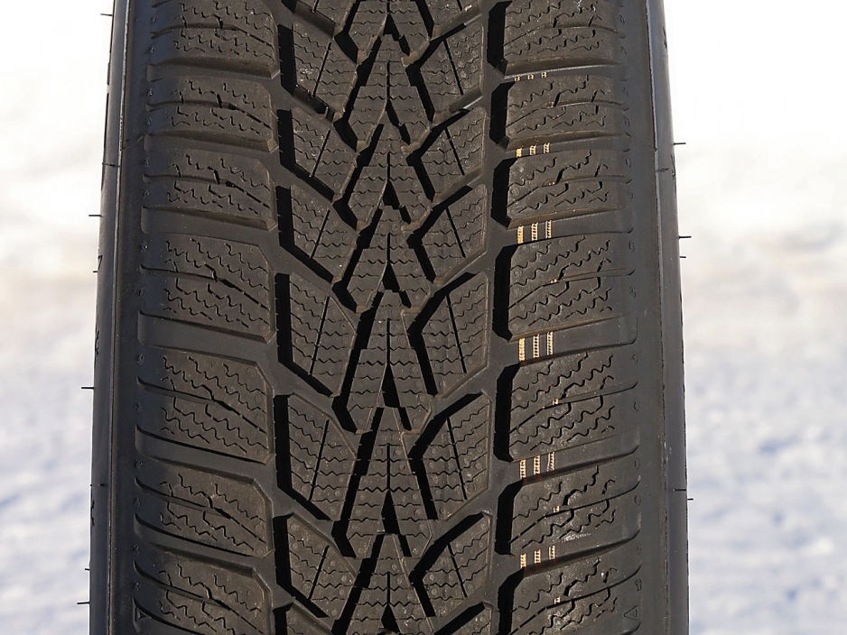 DUNLOP WINTER RESPONSE 2 88T