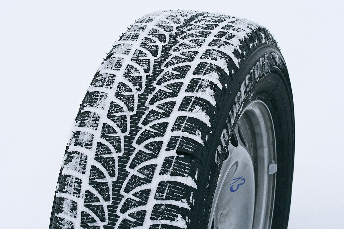 Bridgestone Blizzak LM-80 Evo 98 H