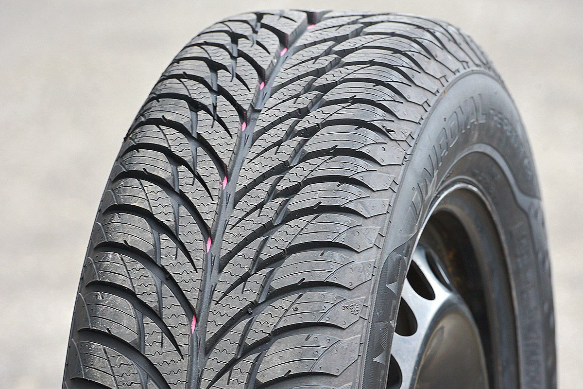 Uniroyal AllSeasonExpert 