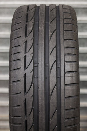 Bridgestone Potenza S 001