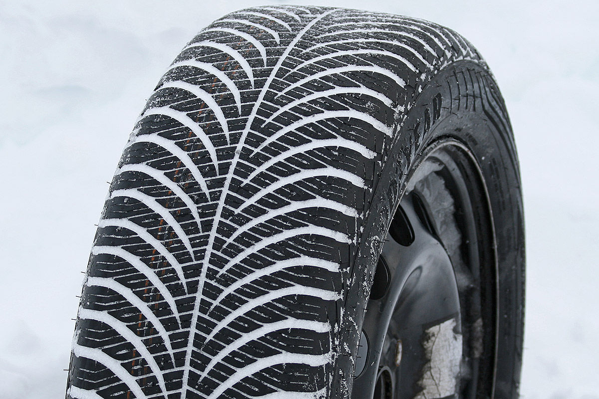 Goodyear Vector 4 Seasons Gen 2